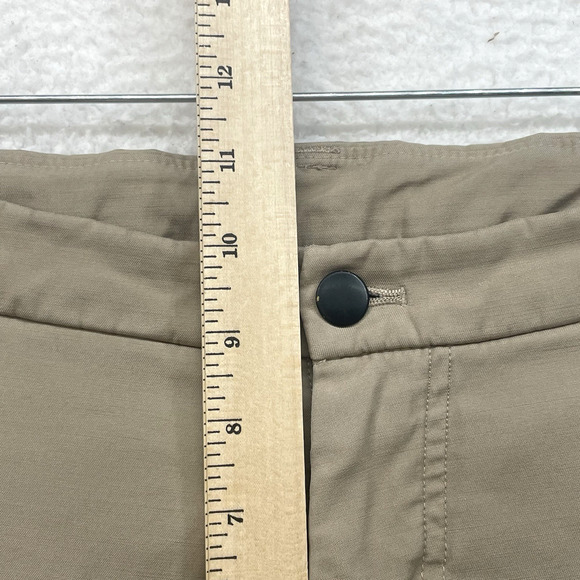 Lululemon Commission Shorts Mens Large 33 Tan Chino Stretch Golf Wicking Casual - Picture 9 of 11